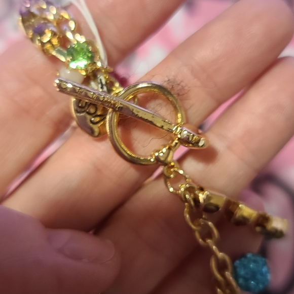 COPY - Betsey johnson gummy bear bracelet - Picture 4 of 5